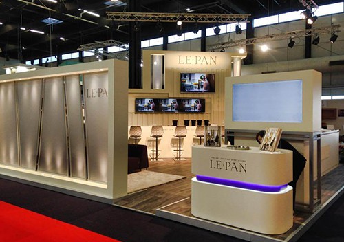 stand sur mesure salon