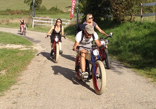 team building velo vintage en pays cathare