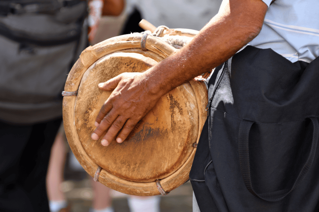 Noche festiva con música en la República Dominicana