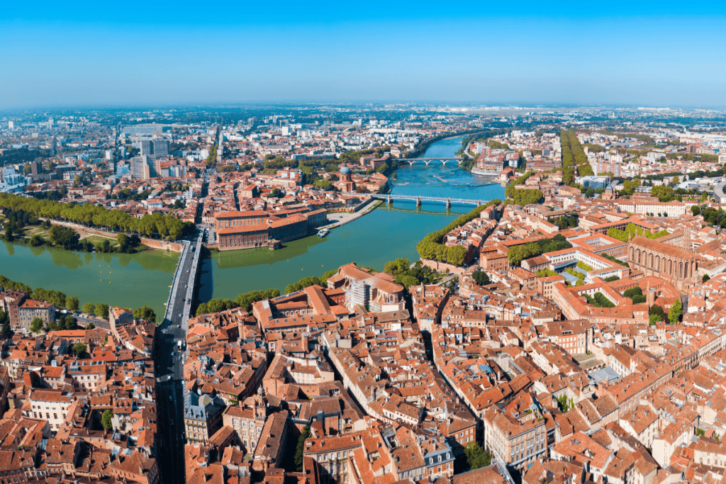 Vue aérienne sur la ville de Toulouse